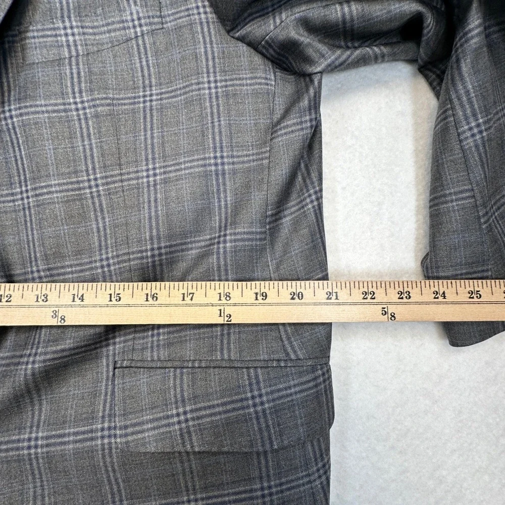 J.Hilburn Sport Coat Mens 43R Grey Blue Glen Plaid 100% Wool European Fit Blazer